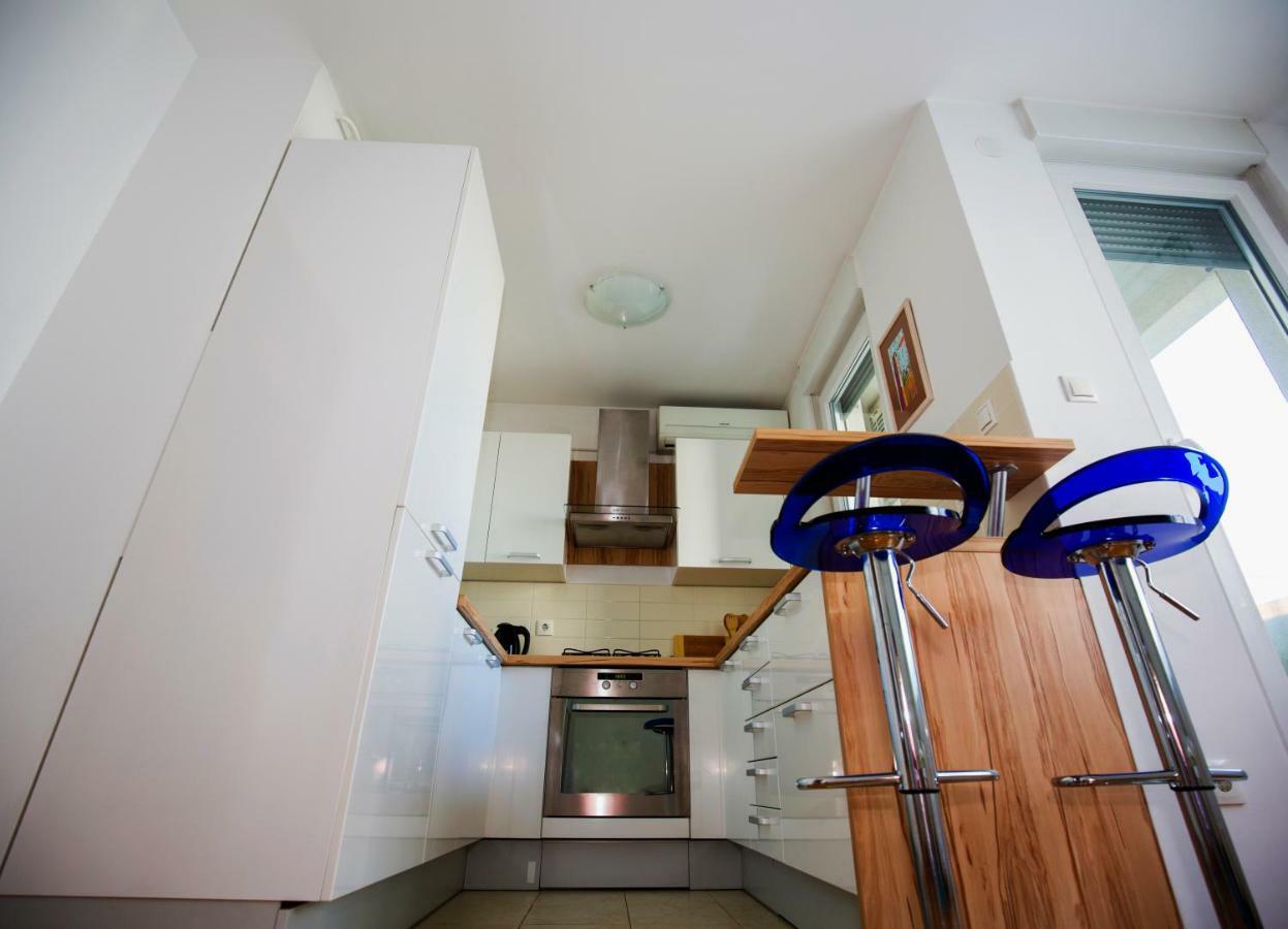Apartment Luka Zagreb Exterior photo